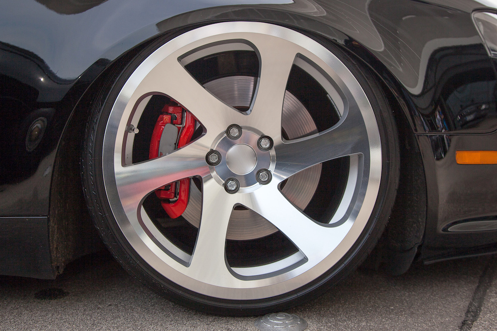 Sport car light alloy wheels